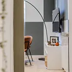 Discover Apartman Livorno