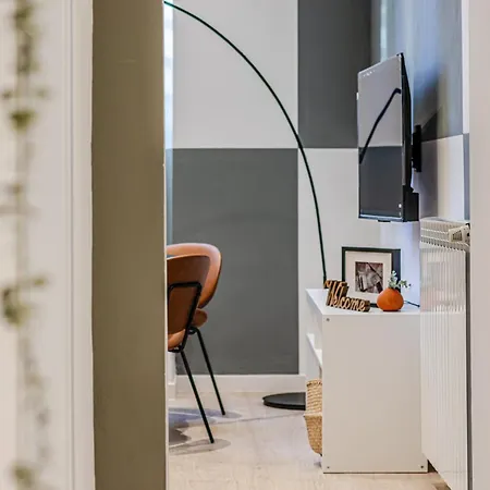 Discover Apartment Livorno