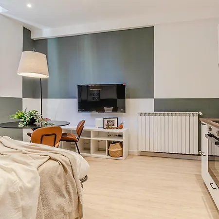 Apartment Discover *