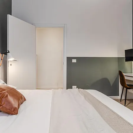 Discover Livourne