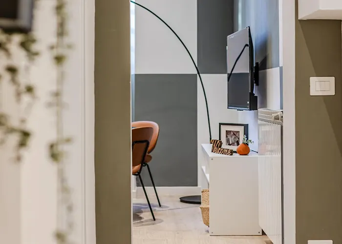 Discover Apartamento Livorno